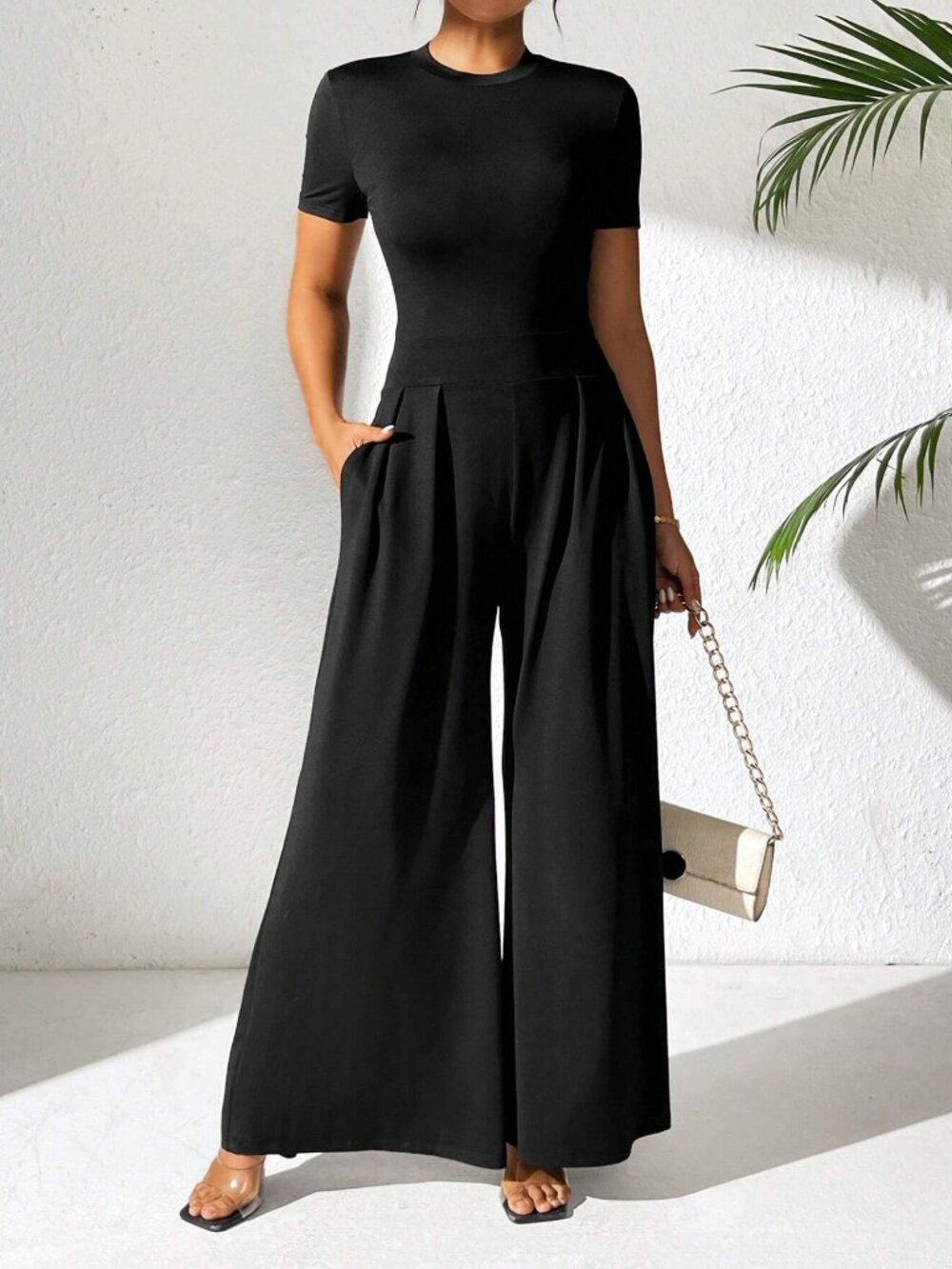 Petite Black Short Sleeve Wide Leg Jumpsuit Pockets Size Large - Picture 5 of 7